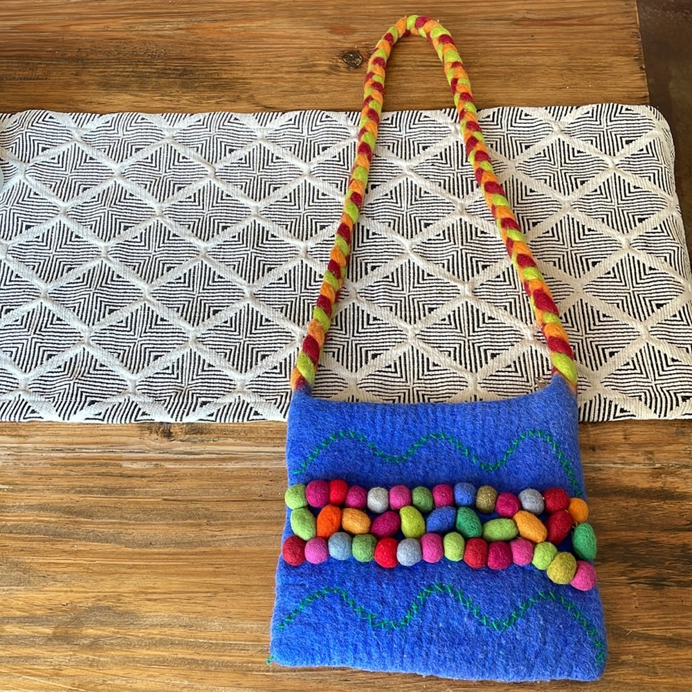 Fun Colorful Rising Tide Wool Handbag, Made In Nepal! Excellent Condition. - Picture 10 of 13
